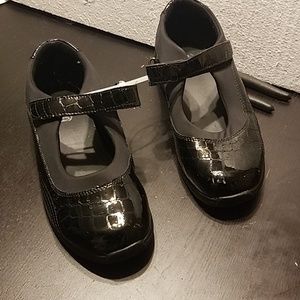 Drew orthopedic shoes